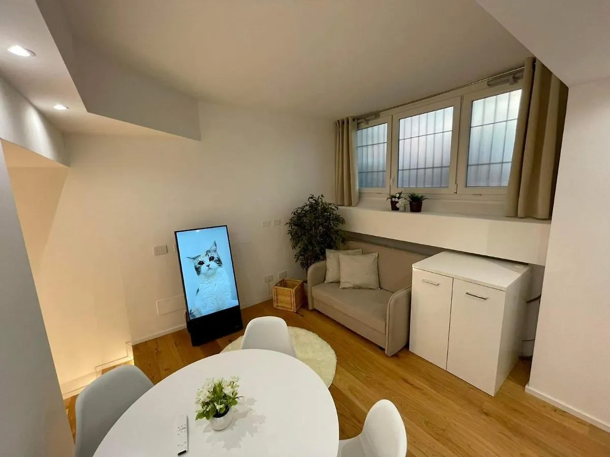 Led House Cadore - Bilocale Zona Milano Centro