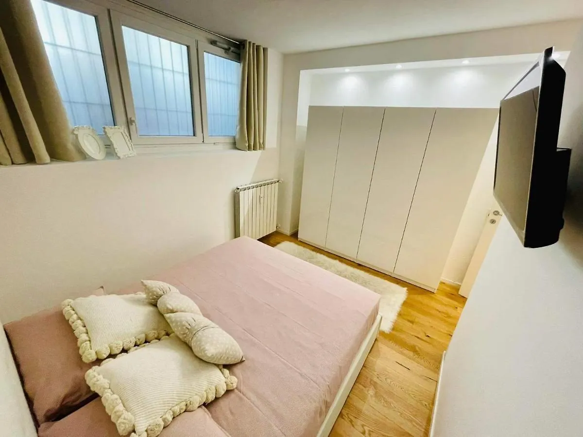 Apartmán Led House Cadore - Bilocale Zona Milano Centro
